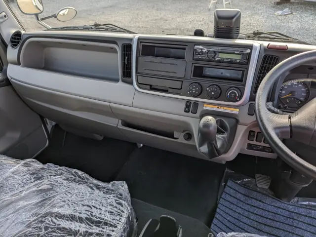 三菱 キャンター 2PG-FEB90(2WD)の写真42