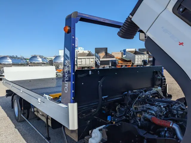 三菱 キャンター 2PG-FEB90(2WD)の写真49