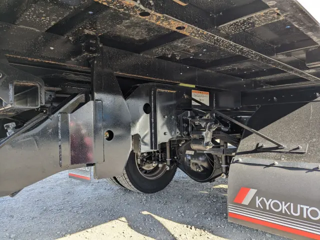 三菱 キャンター 2PG-FEB90(2WD)の写真24