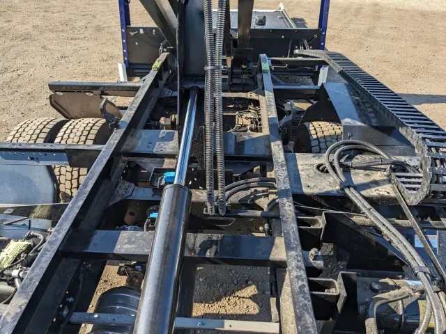 三菱 キャンター 2PG-FEB90(2WD)の写真33