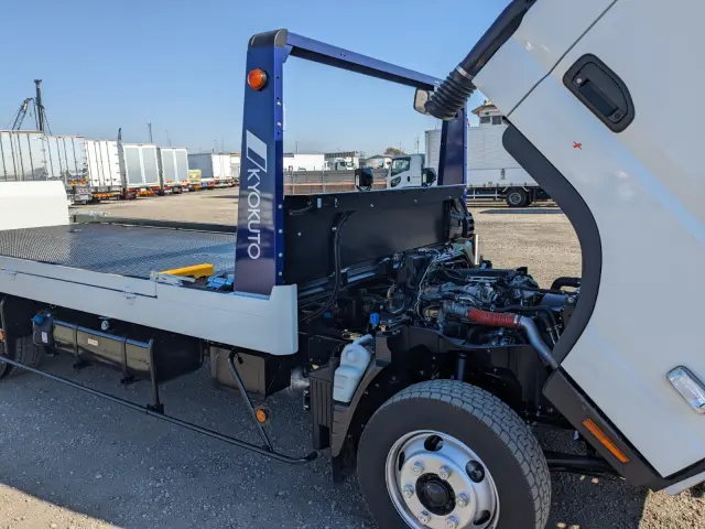 三菱 キャンター 2PG-FEB90(2WD)の写真46