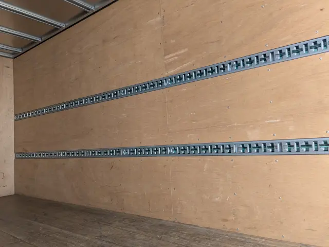 日野 デュトロ 2RG-XZU712M(2WD)の写真13