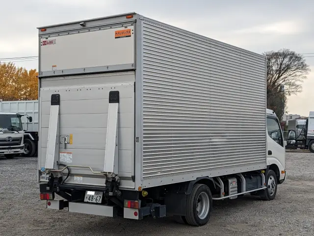 日野 デュトロ 2RG-XZU655M(2WD)の写真5