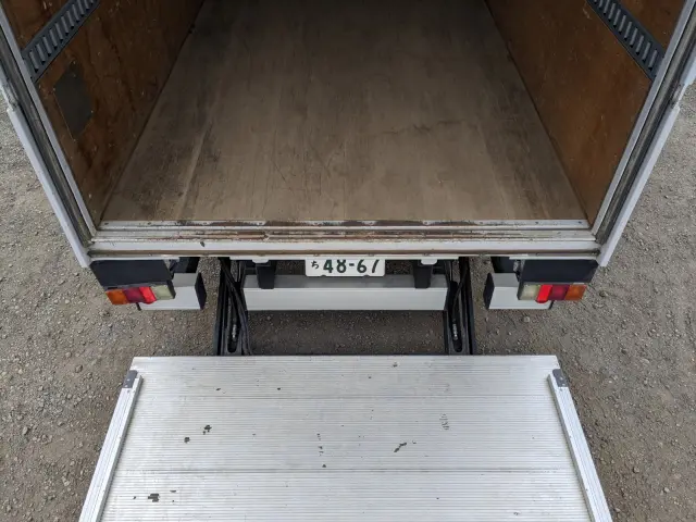 日野 デュトロ 2RG-XZU655M(2WD)の写真12