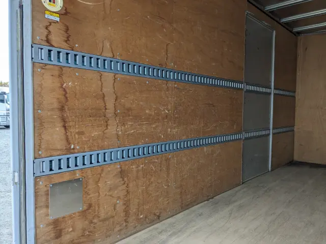 日野 デュトロ 2RG-XZU655M(2WD)の写真21