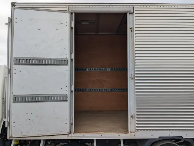 日野 デュトロ 2RG-XZU655M(2WD)の写真29