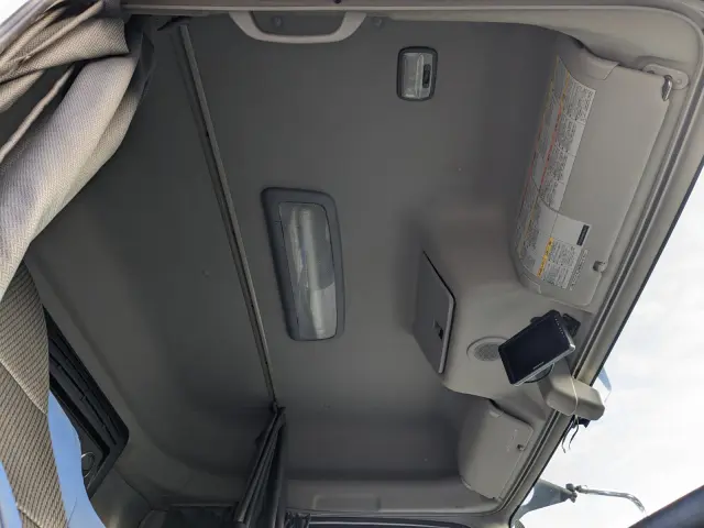 いすゞ ギガ 2PG-CYY77CY(6x4)の写真32