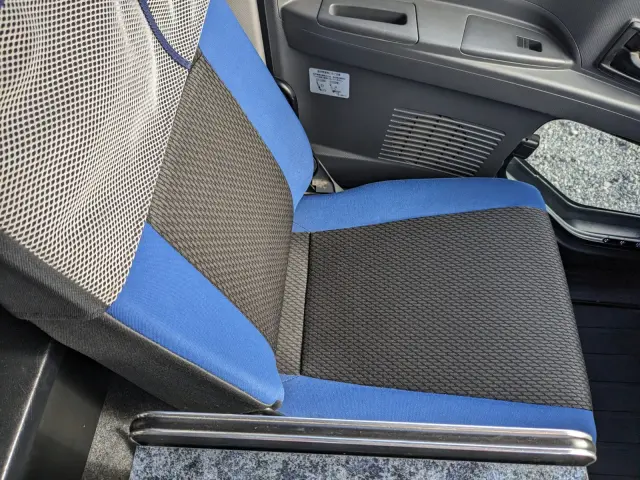 いすゞ ギガ 2PG-CYY77CY(6x4)の写真34