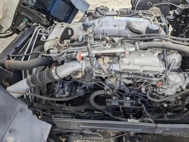 いすゞ ギガ 2PG-CYY77CY(6x4)の写真38