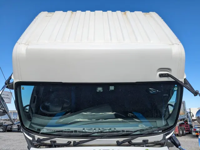 いすゞ ギガ 2PG-CYY77CY(6x4)の写真40