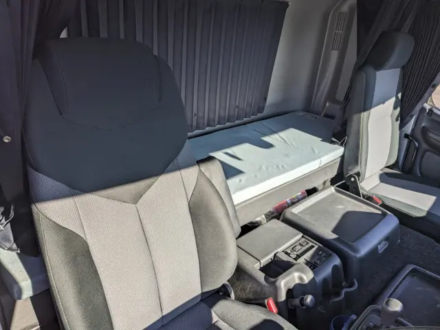 日野 プロフィア QPG-FW1EXEG(8x4)の写真36