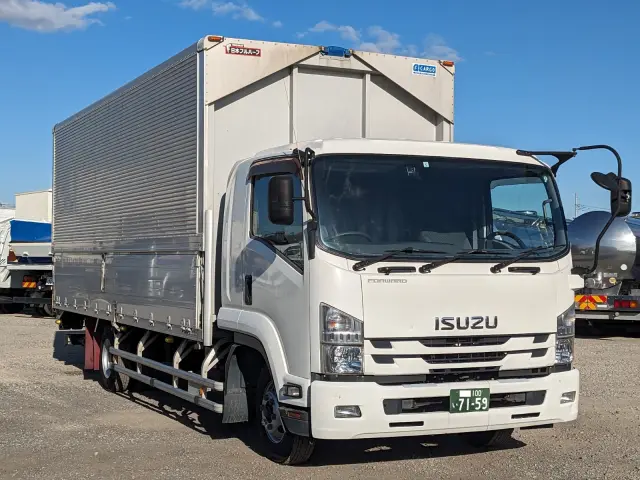 いすゞ フォワード TKG-FRR90S2(2WD)の写真2