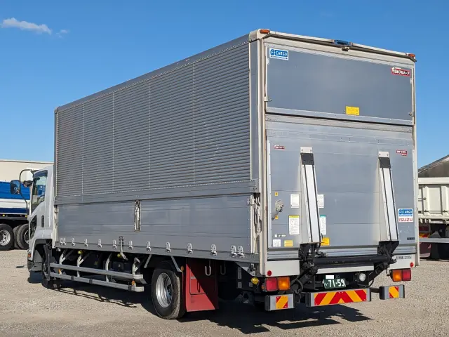 いすゞ フォワード TKG-FRR90S2(2WD)の写真3