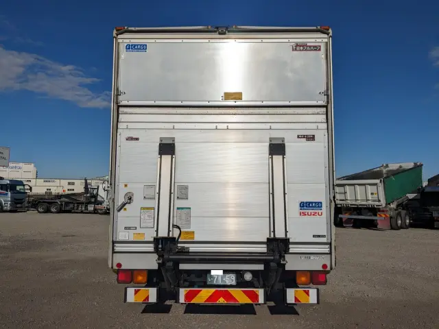 いすゞ フォワード TKG-FRR90S2(2WD)の写真5