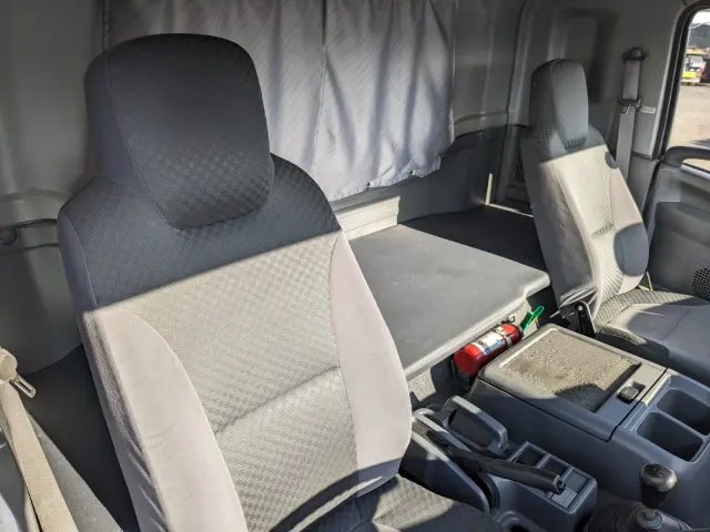 いすゞ フォワード TKG-FRR90S2(2WD)の写真39