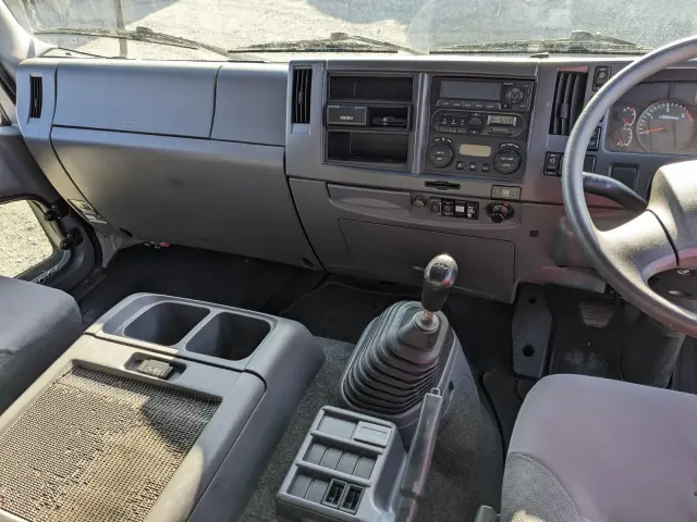 いすゞ フォワード TKG-FRR90S2(2WD)の写真40