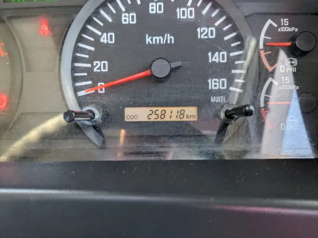 いすゞ フォワード TKG-FRR90S2(2WD)の写真42