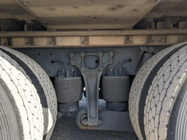 ＵＤ クオン QKG-CG5ZA(8x4)の写真24