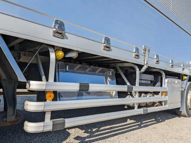 ＵＤ クオン QKG-CG5ZA(8x4)の写真33