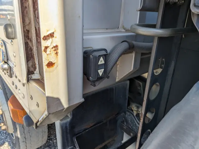 ＵＤ クオン QKG-CG5ZA(8x4)の写真48