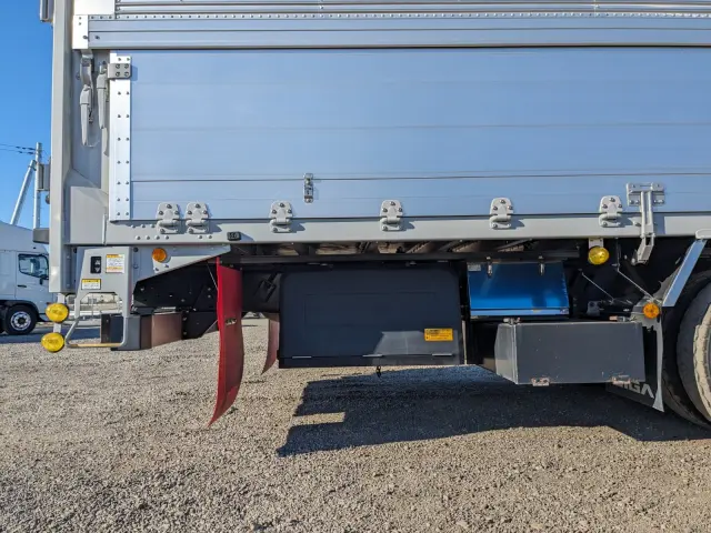 いすゞ ギガ 2PG-CYJ77D(8x4)の写真29