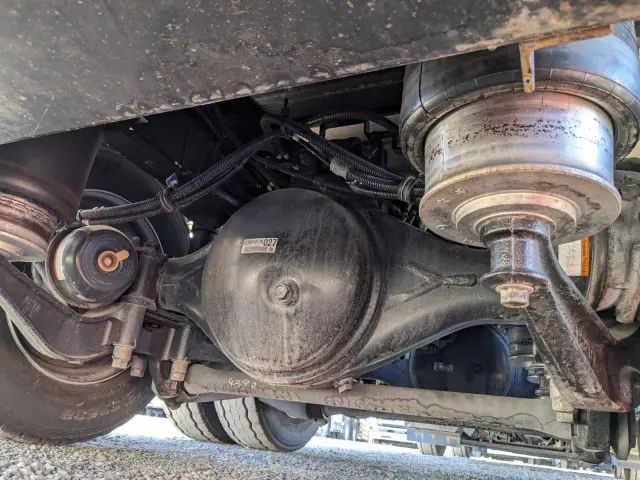 いすゞ ギガ 2PG-CYJ77D(8x4)の写真31