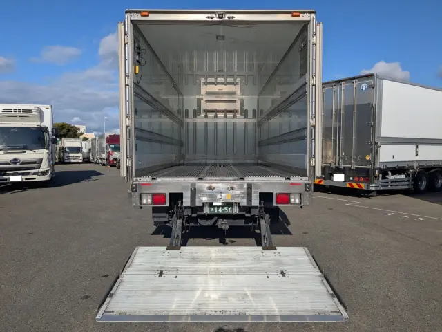 日野 デュトロ 2KG-FD2ABG(2WD)の写真9