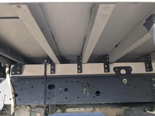 日野 デュトロ 2KG-FD2ABG(2WD)の写真27