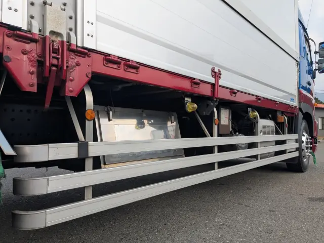 日野 プロフィア 2DG-FR1AHG(6x2)の写真29