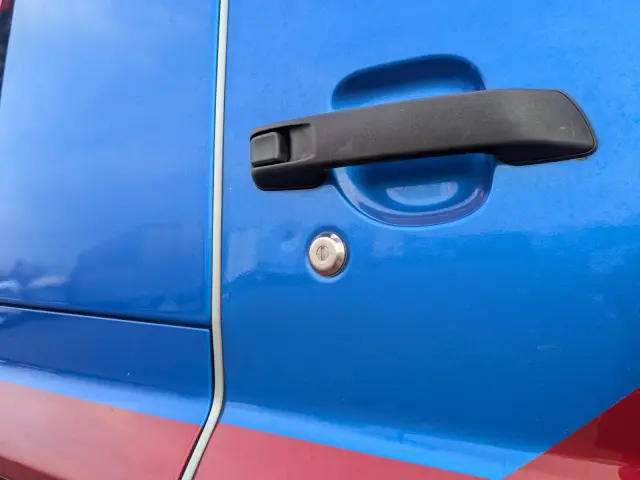 日野 プロフィア 2DG-FR1AHG(6x2)の写真49