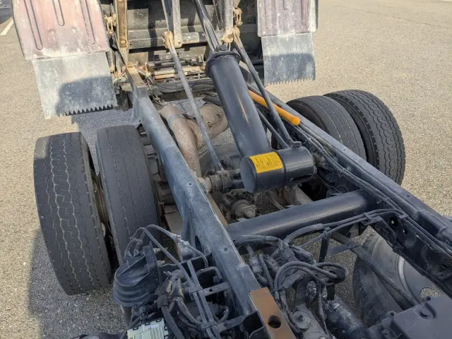 三菱 キャンター TKG-FBA60(2WD)の写真17