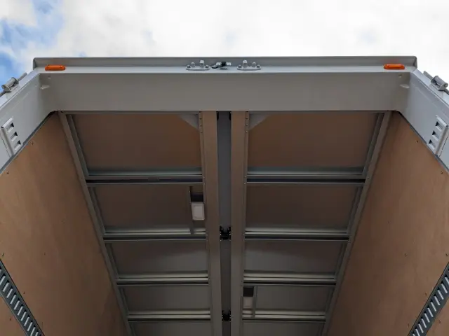 日野 デュトロ 2KG-XZU712M(2WD)の写真11