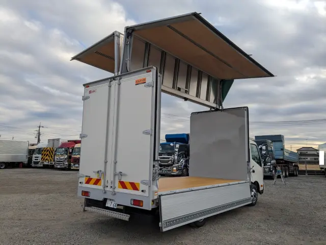 日野 デュトロ 2KG-XZU712M(2WD)の写真32