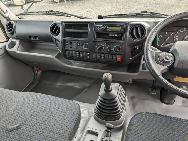 日野 デュトロ 2KG-XZU712M(2WD)の写真38