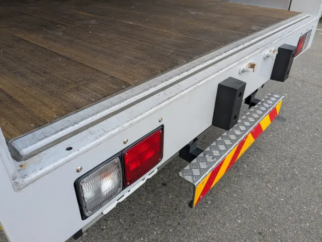 日野 レンジャー 2KG-FD2ABG(2WD)の写真11