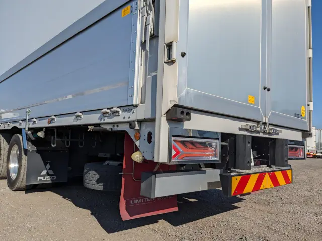 三菱 スーパーグレート 2PG-FS74HZ(8x4)の写真7