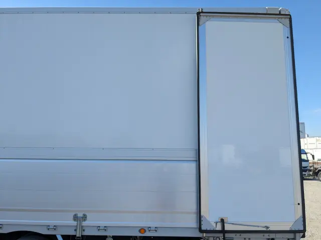 三菱 スーパーグレート 2PG-FS74HZ(8x4)の写真20