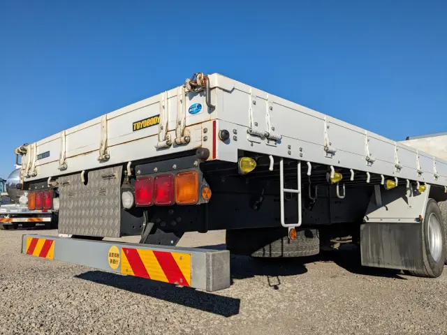 三菱 ファイター 2DG-FQ62F(6x4)の写真7