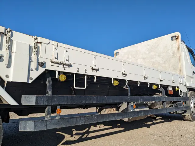 三菱 ファイター 2DG-FQ62F(6x4)の写真27