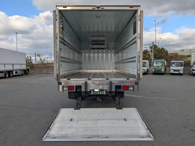 日野 プロフィア 2KG-FD2ABG(2WD)の写真8