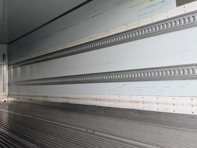 日野 プロフィア 2KG-FD2ABG(2WD)の写真15