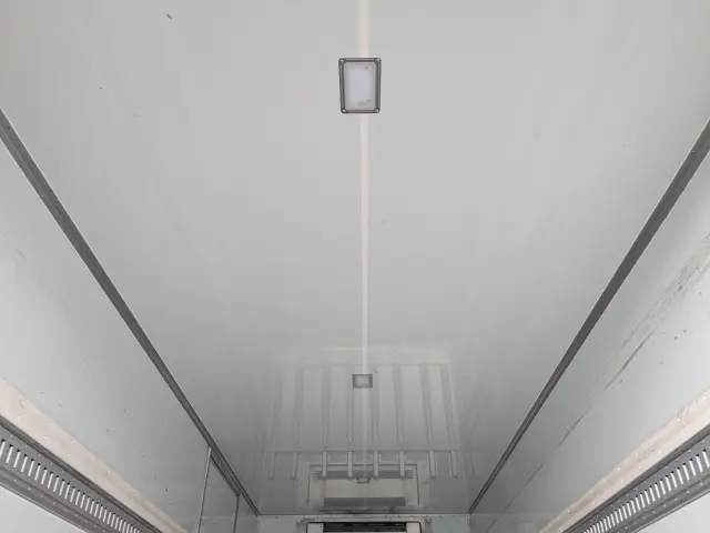 日野 プロフィア 2KG-FD2ABG(2WD)の写真18