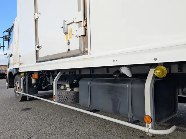 日野 プロフィア 2KG-FD2ABG(2WD)の写真27