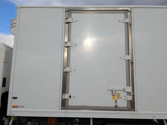 日野 プロフィア 2KG-FD2ABG(2WD)の写真28