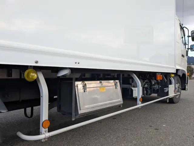 日野 プロフィア 2KG-FD2ABG(2WD)の写真34