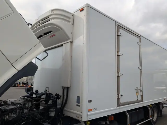 日野 プロフィア 2KG-FD2ABG(2WD)の写真41