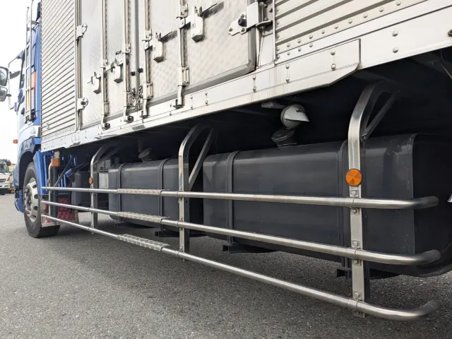 日野 プロフィア 2DG-FR1AHG(6x2)の写真26