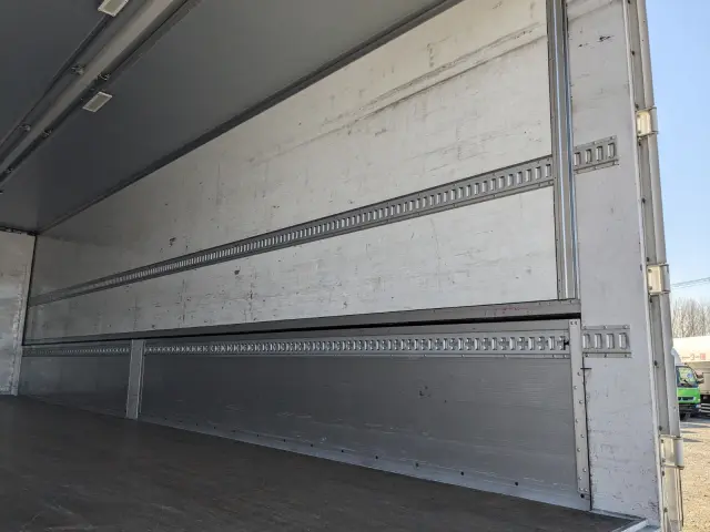 三菱 スーパーグレート QPG-FS64VZ(8x4)の写真18