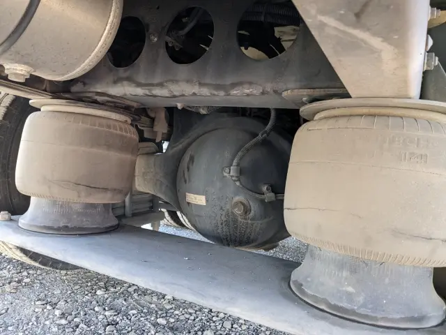 三菱 スーパーグレート QPG-FS64VZ(8x4)の写真30