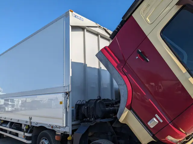 三菱 スーパーグレート QPG-FS64VZ(8x4)の写真49